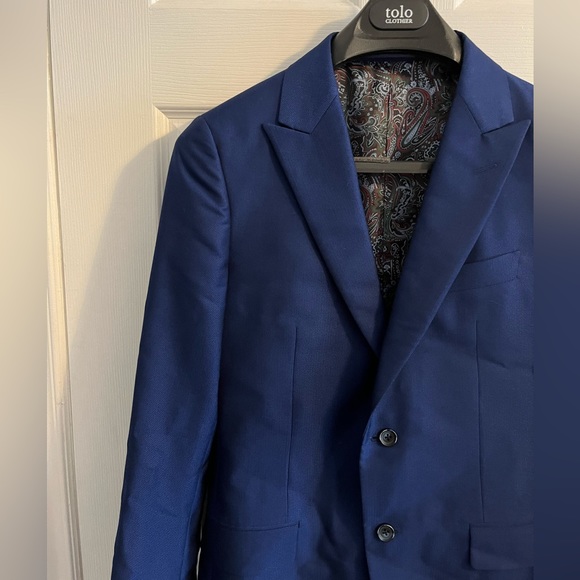 made to wear blue suit jacket, dress pants, and dress shirt *measurements incl. - Picture 3 of 16